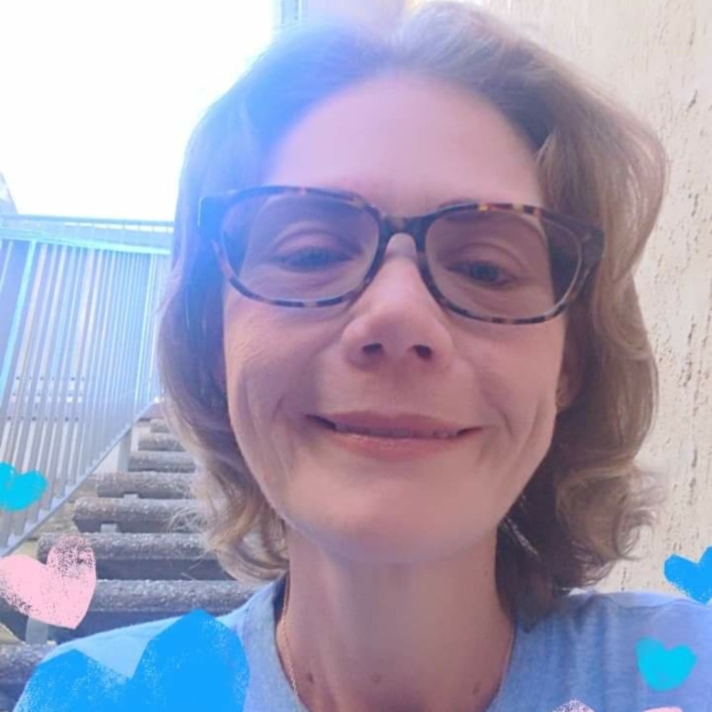 Meet your Posher, Roxanne